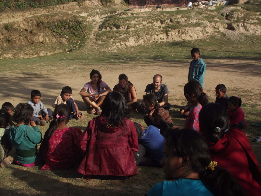התנדבות בארגון "תבל בצדק" בנפאל